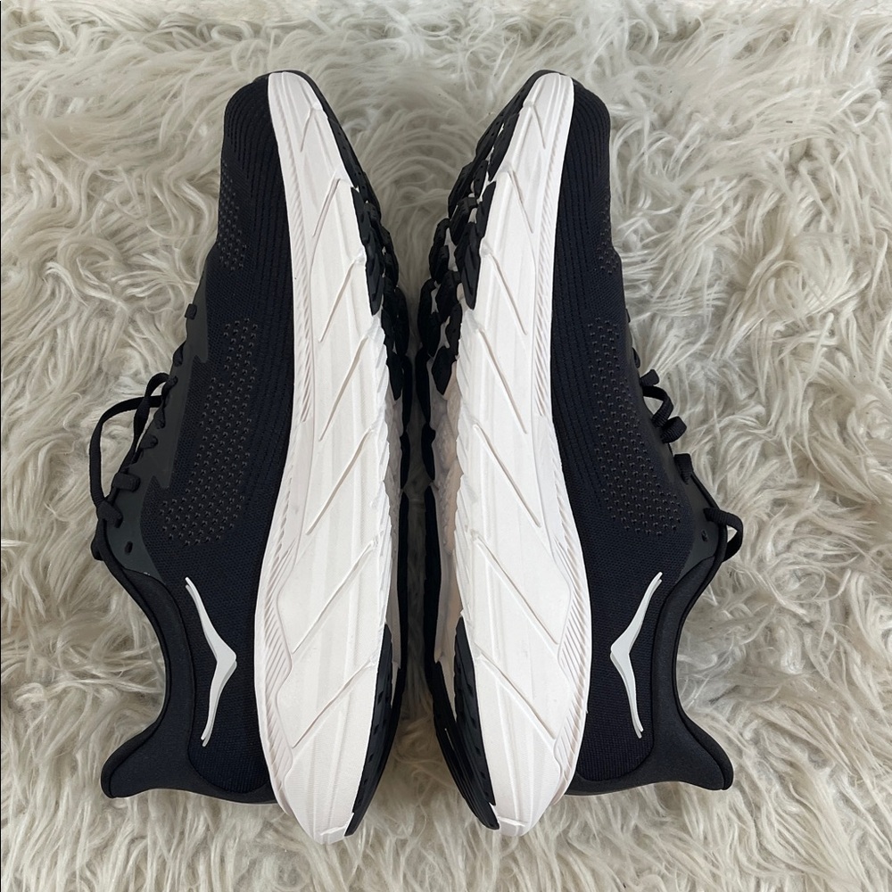 HOKA Men's Arahi 7 Stability Shoe Black & White Size 11.5D NEW - Picture 9 of 15